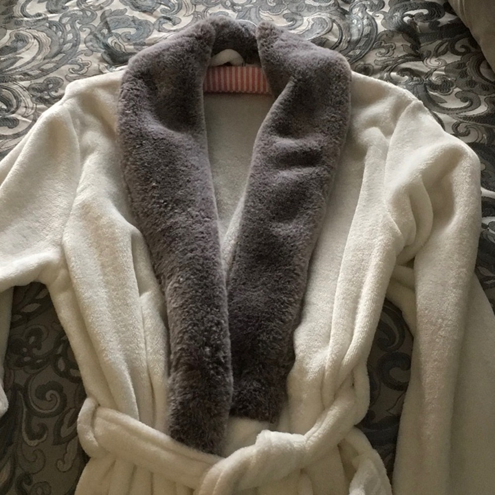 Plush Long Robe, OS